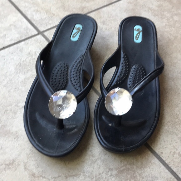 spa flip flops
